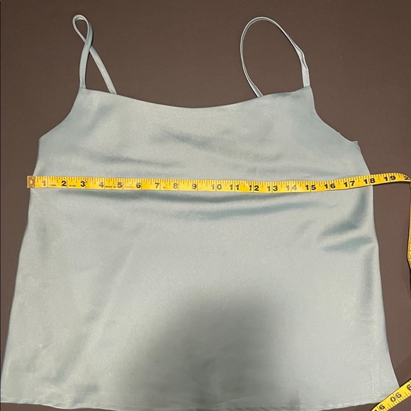 Satin Two-Piece Shorts Set - Picture 8 of 8